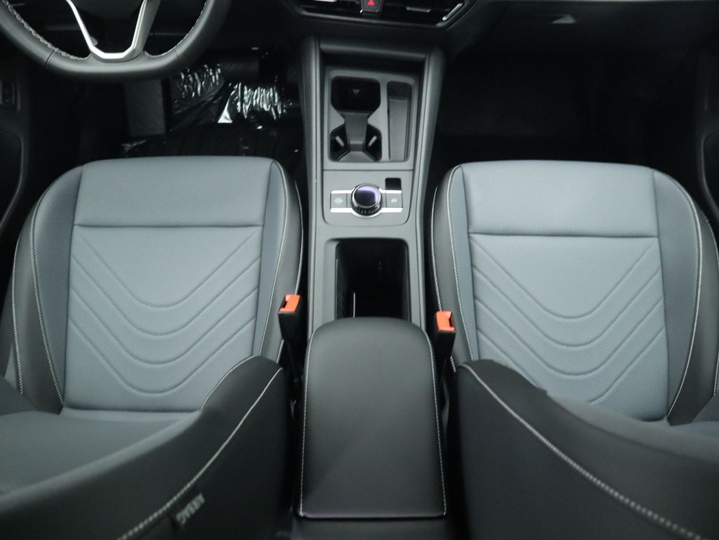 2025 Volkswagen Tiguan 2.0T 17