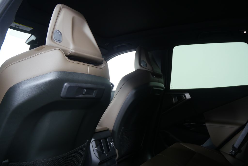 Thumbnail: 2026 BMW X3 - 16