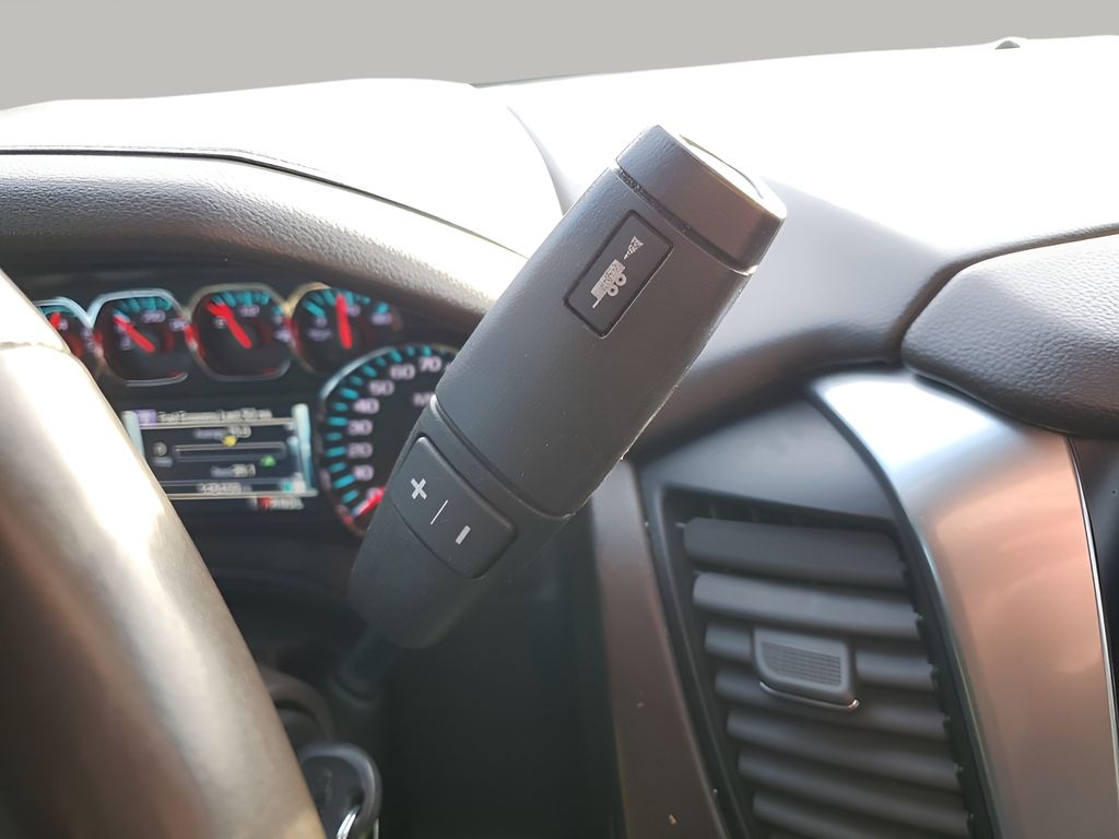 Used Car 2020 Chevrolet Suburban  Lt For Sale Under $20,000 In Austin, Texas