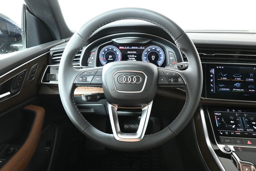 2025 Audi Q8  17