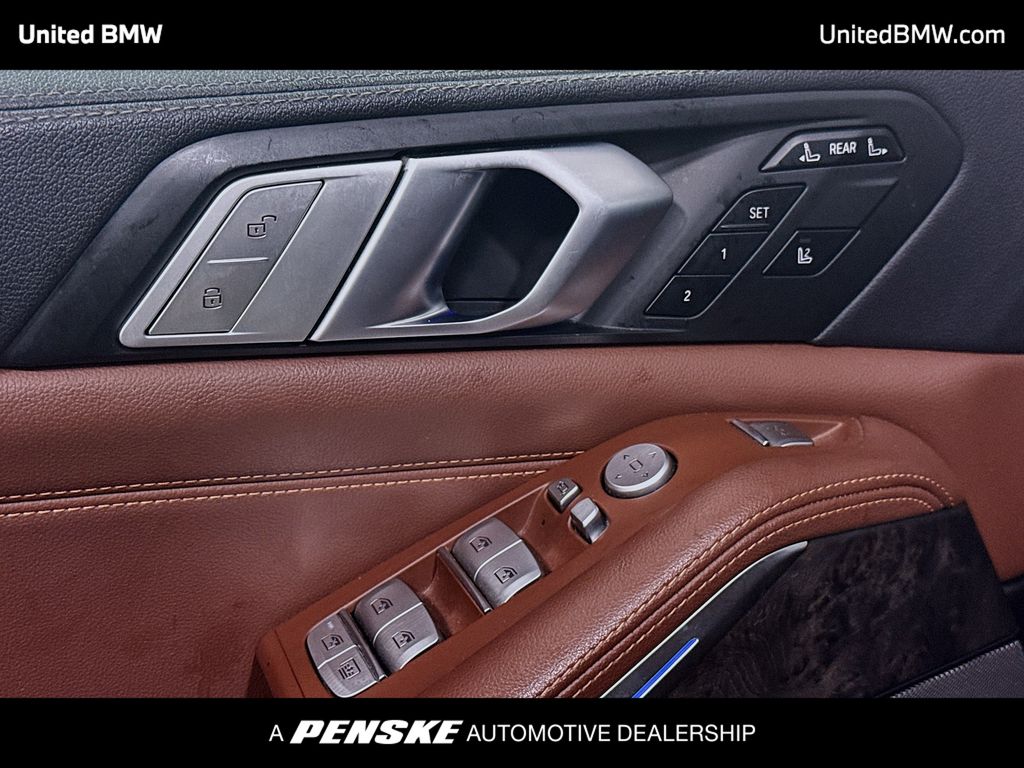 Thumbnail: 2019 BMW X7 - 3