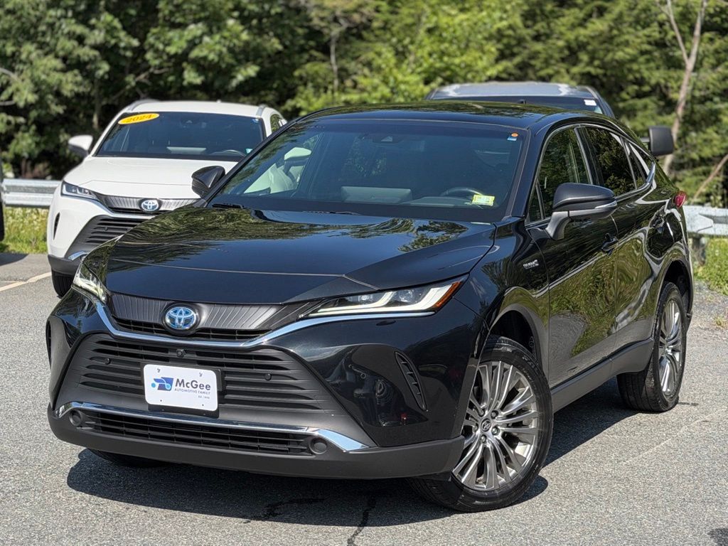  2021 Toyota Venza Limited AWD   