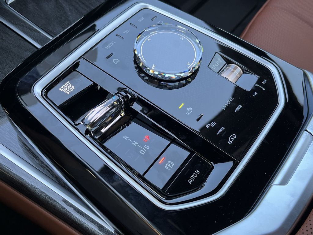 Thumbnail: 2026 BMW 7 Series - 20