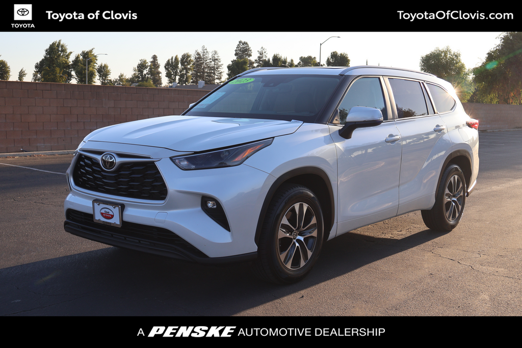 2023 Toyota Highlander XLE -
                Clovis, CA