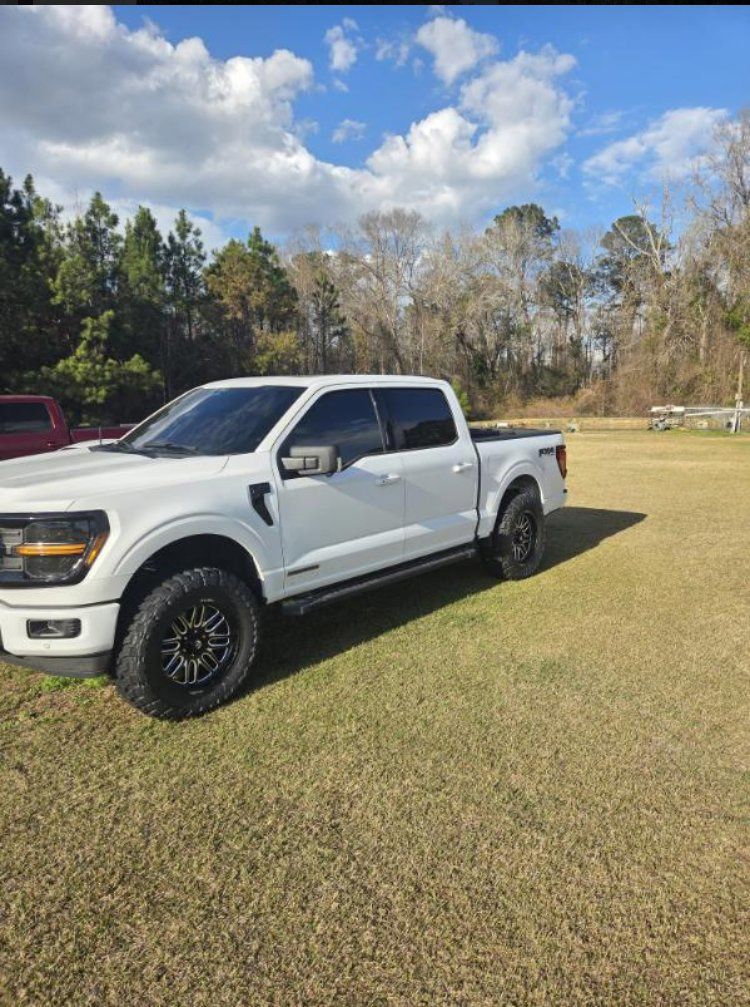 2024 Ford F-150 XLT SuperCrew 4WD