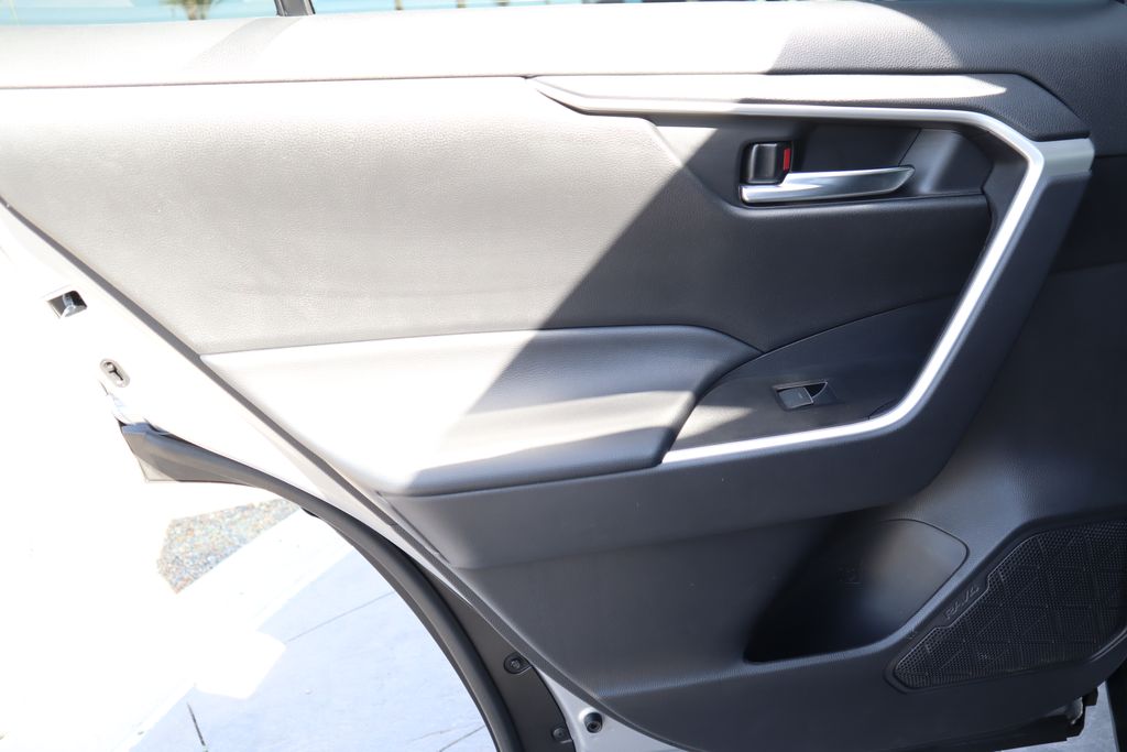 Thumbnail: 2024 Toyota RAV4 - 25