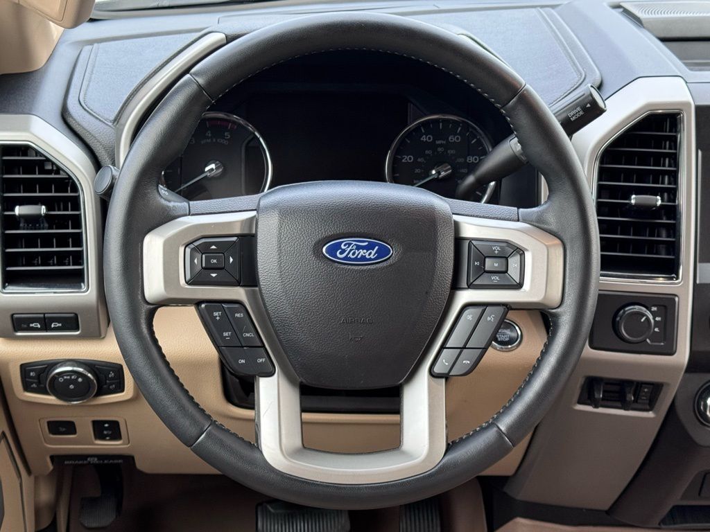 FordF-250SD9