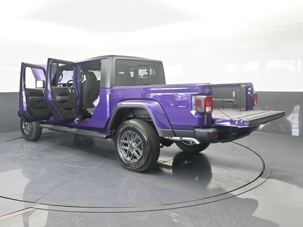 New 2026 reign Jeep Sport S image 67