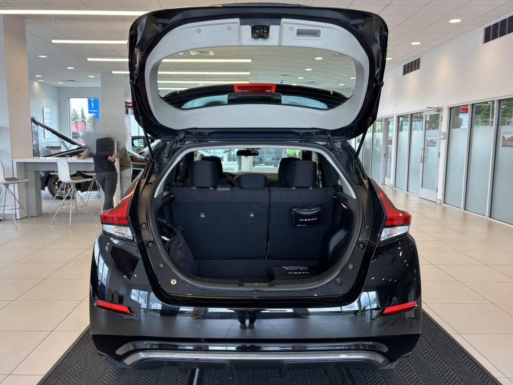 2024 Nissan Leaf S