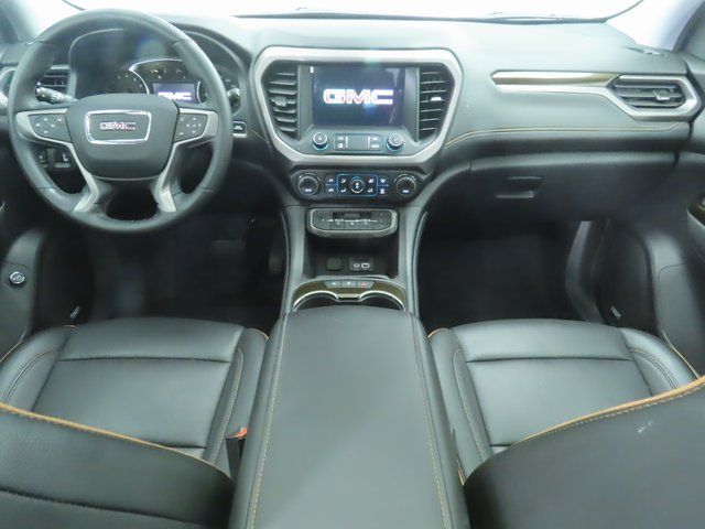 2023 GMC Acadia AT4 13