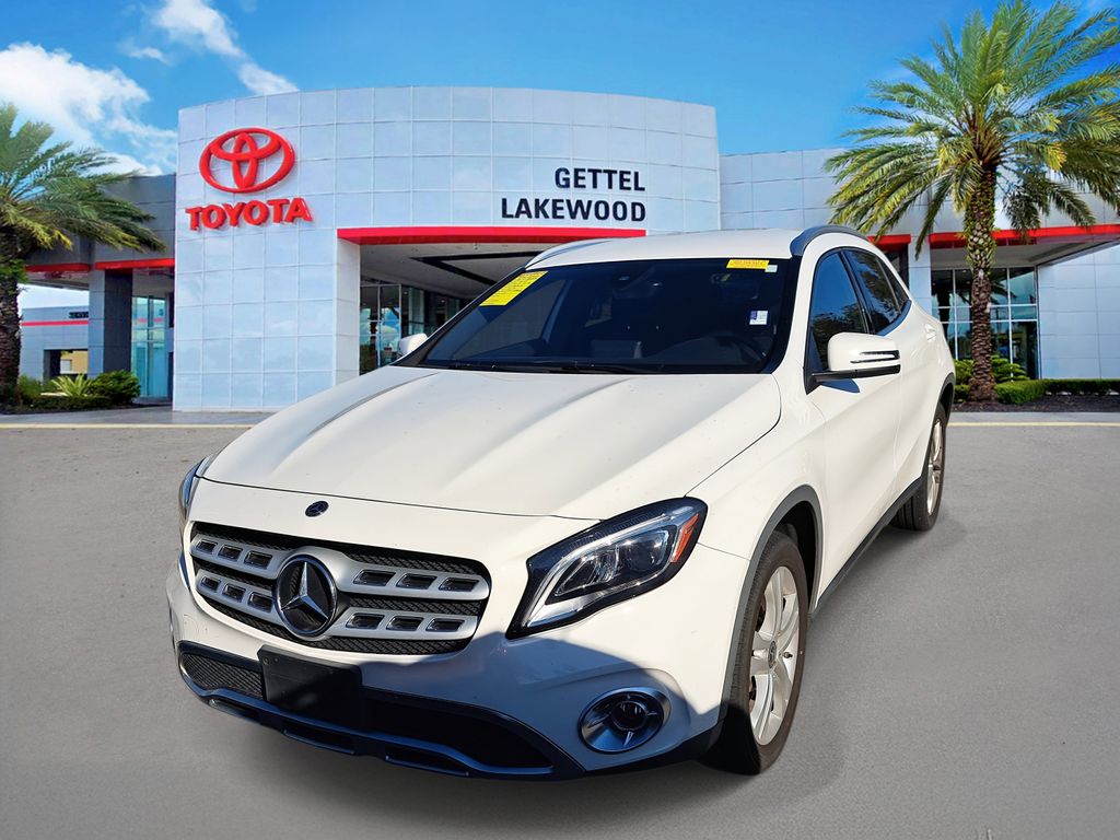 Mercedes-Benz GLA 250 4MATIC