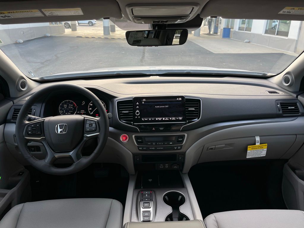 Thumbnail: 2025 Honda Ridgeline - 10