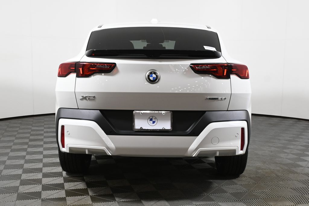 Thumbnail: 2027 BMW X2 - 6