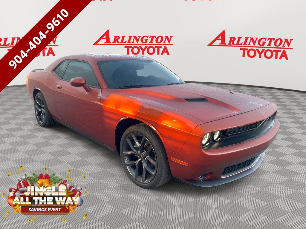 2023 Dodge Challenger SXT's photo
