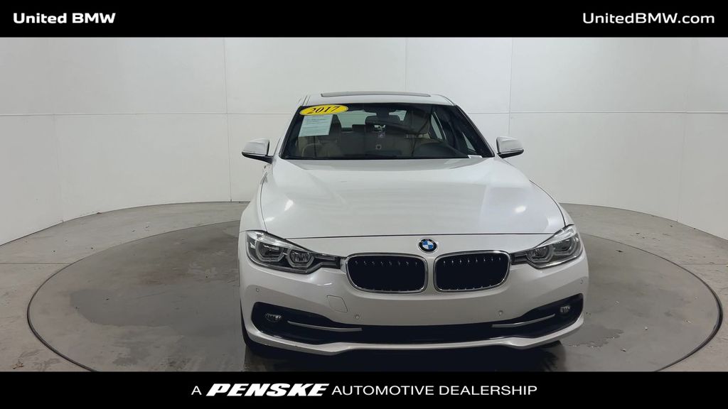 2017 BMW 3 Series 330i 3