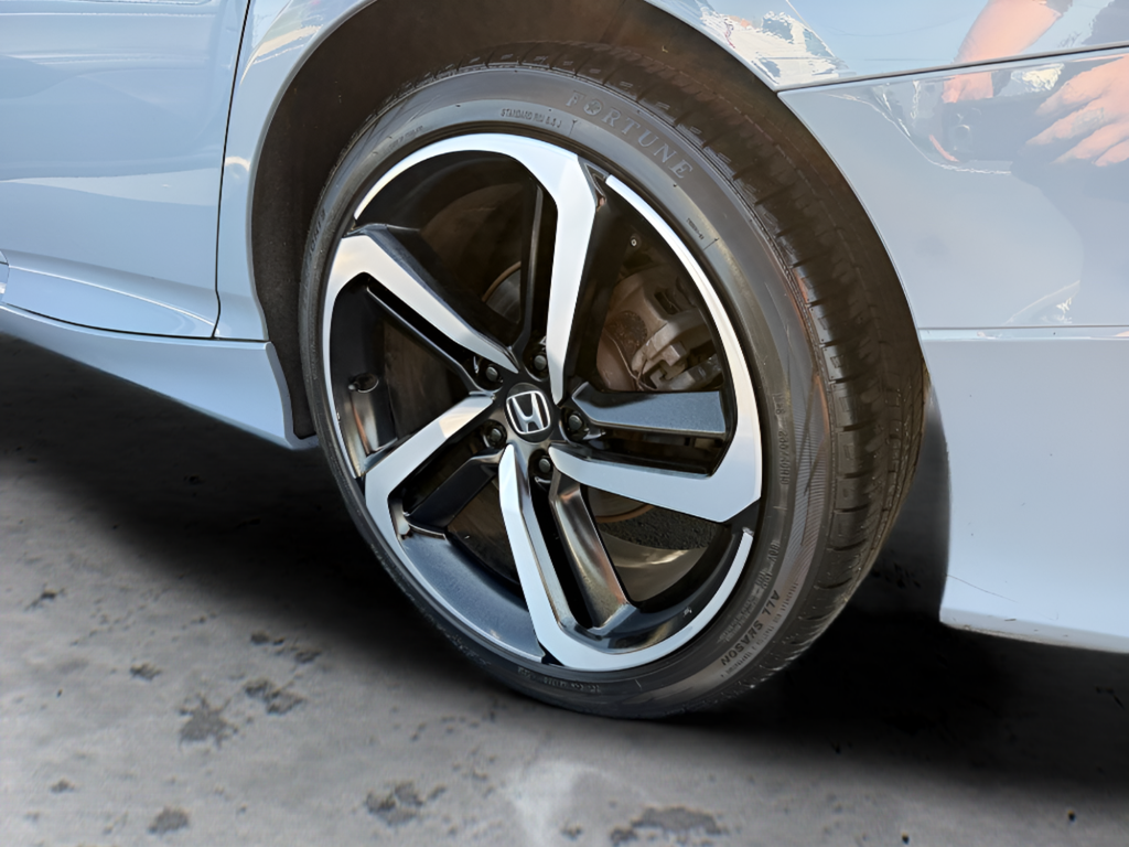 Used 2022 Honda Accord Hybrid Sedan