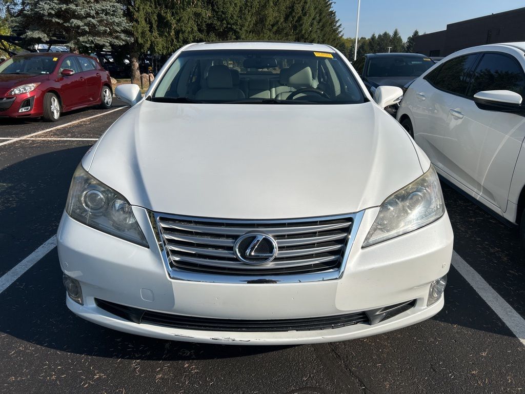 Thumbnail: 2012 Lexus ES - 5