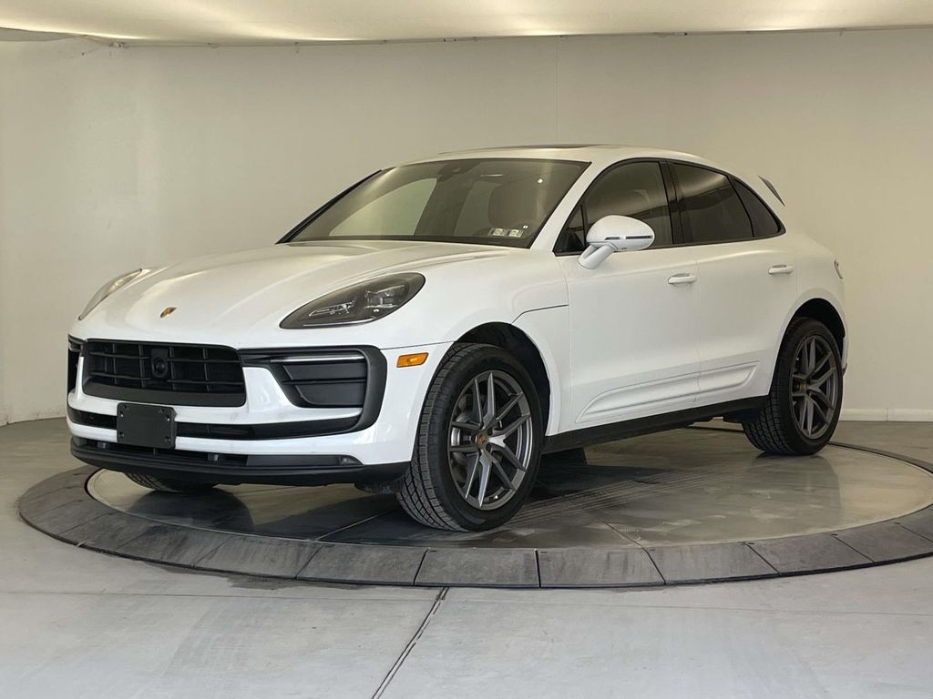 2023 Porsche Macan Base - 0