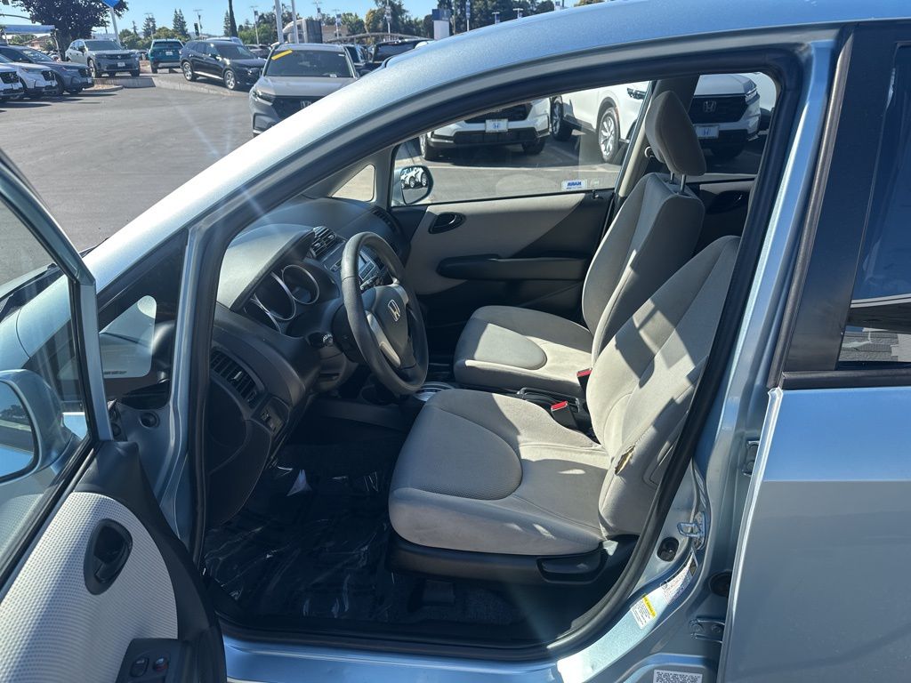 Thumbnail: 2007 Honda Fit - 12