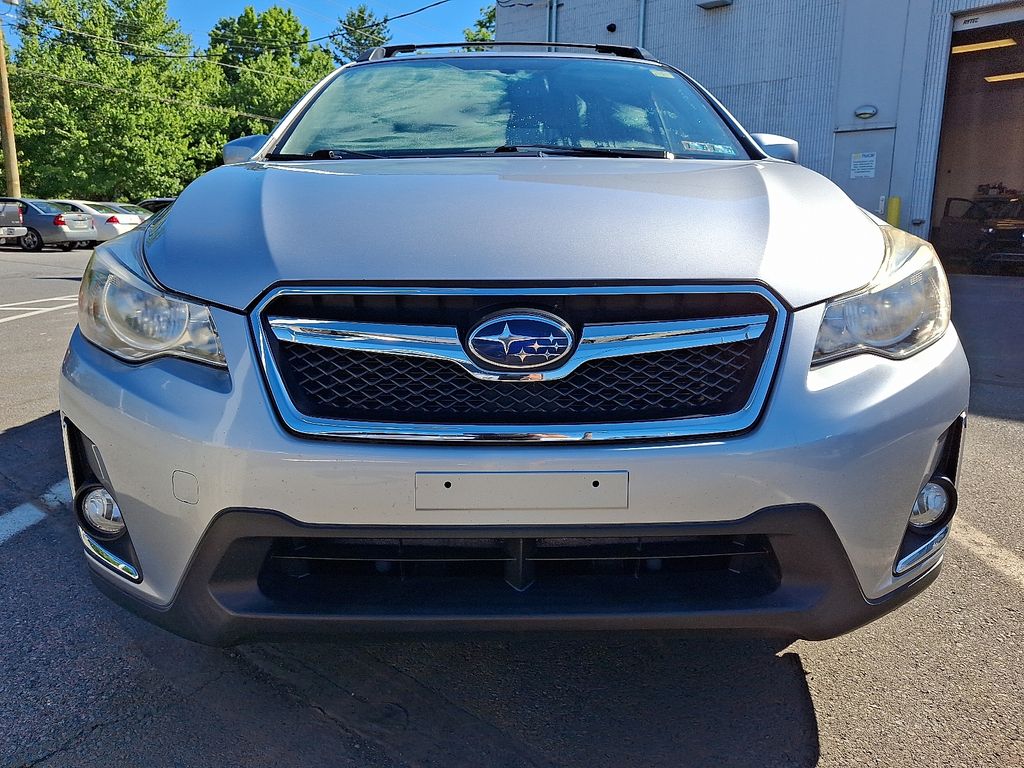 2016 Subaru Crosstrek — photo 2