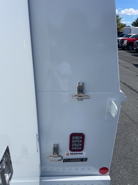 2025 Ford F-550 Chassis XL