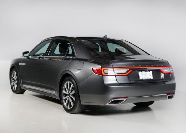 2018 Lincoln Continental Premiere photo 5