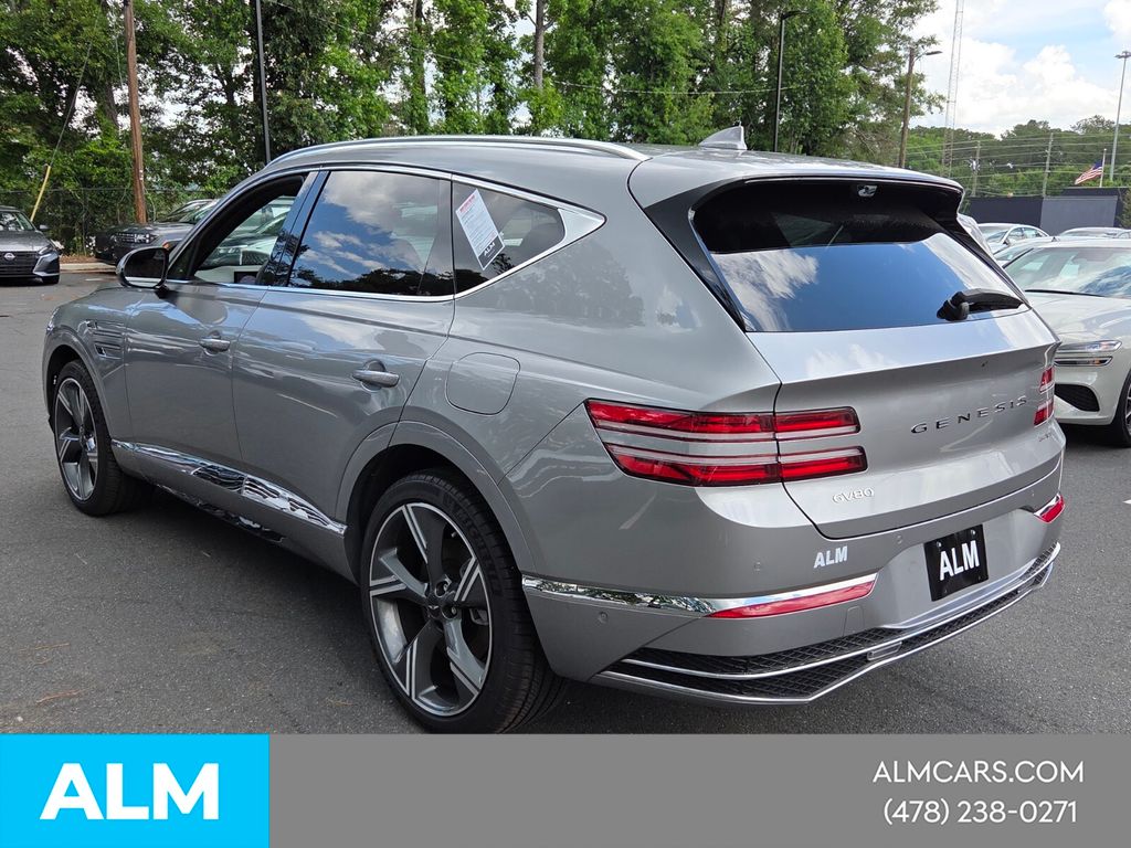 Used 2025 Silver Genesis 3.5T Prestige image 4