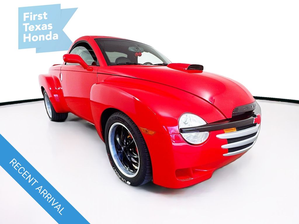 2004 Chevrolet SSR LS RWD