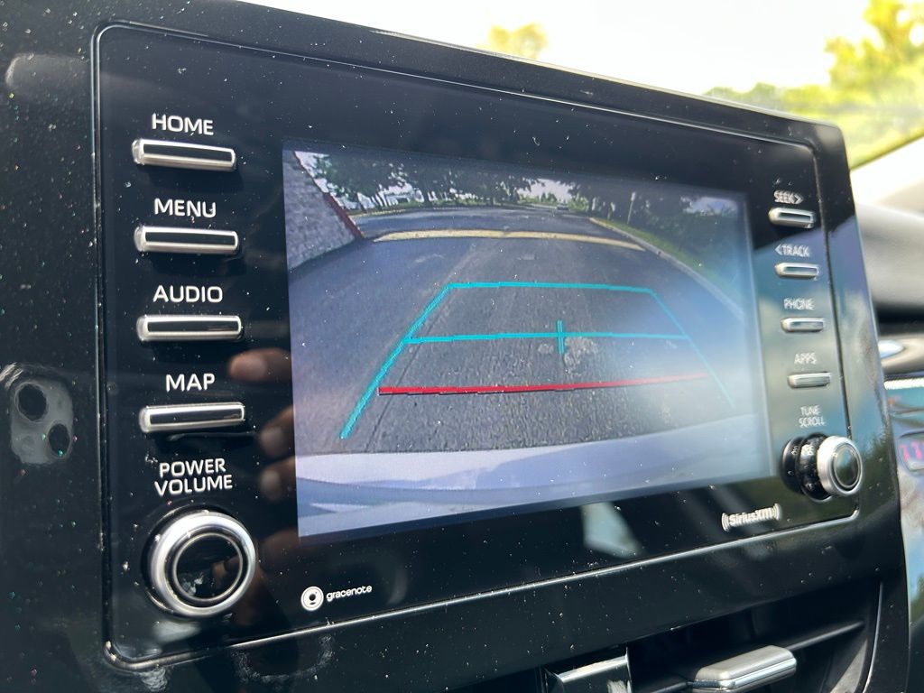 2022 Toyota Camry SE 18