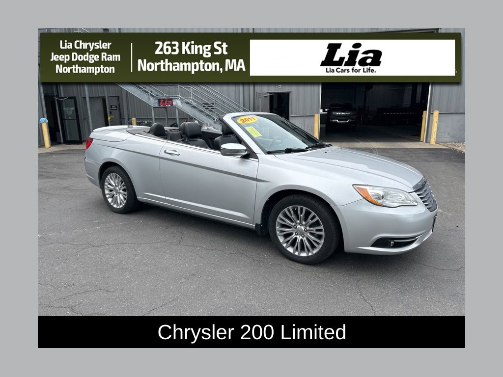 2011 Chrysler 200 Limited Convertible FWD