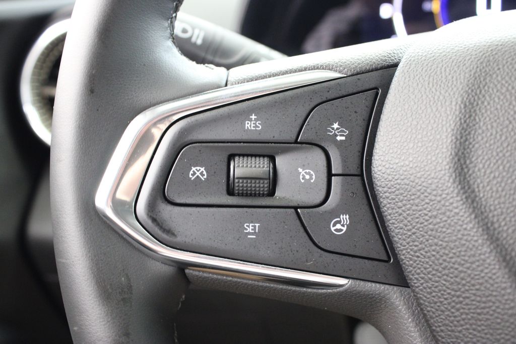 used 2025 Chevrolet Trax car, priced at $25,991