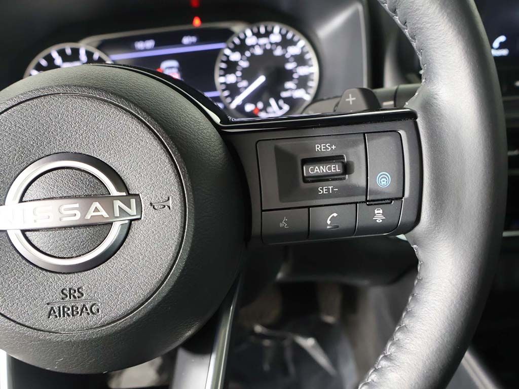 Used 2023 Black Nissan SL image 44