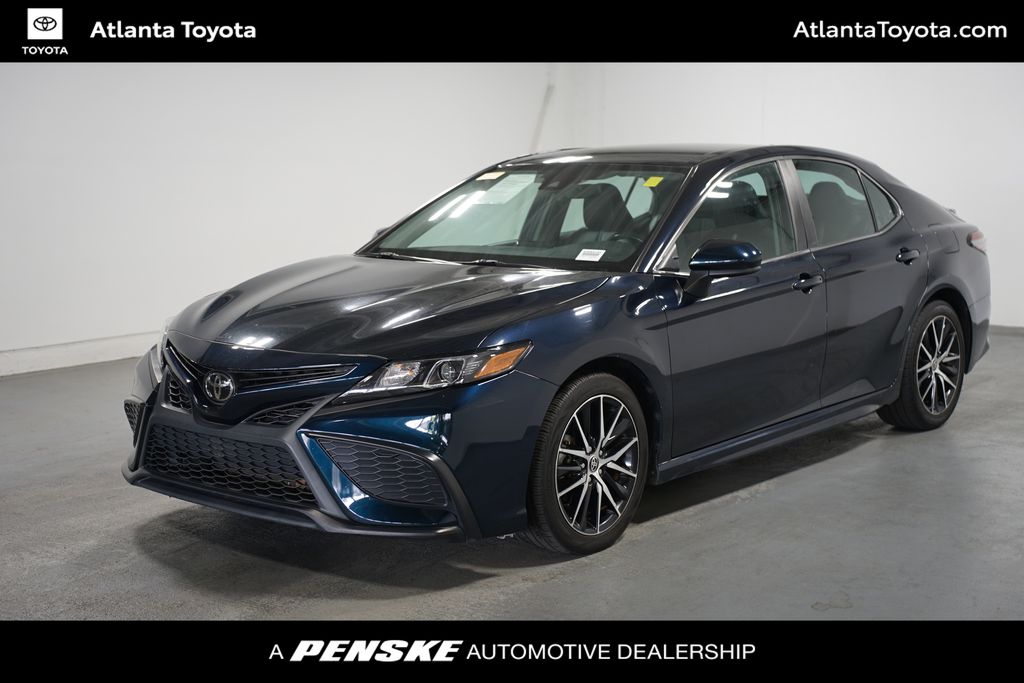 2021 Toyota Camry SE -
                  Duluth, GA