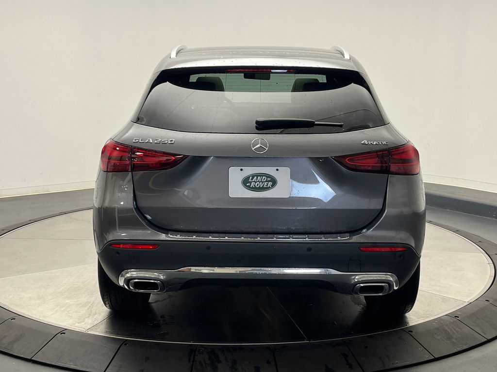 2025 Mercedes-Benz GLA 250 4MATIC 4