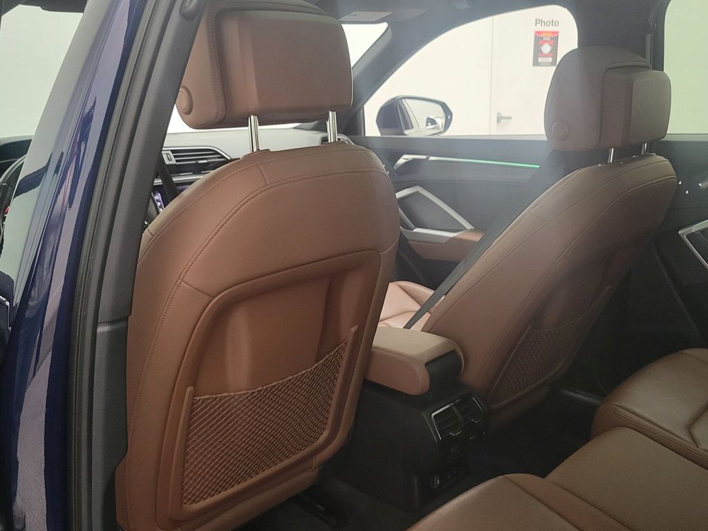 Thumbnail: 2022 Audi Q3 - 22