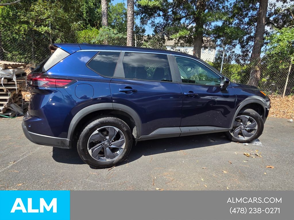 Used 2025 Blue Nissan SV image 17