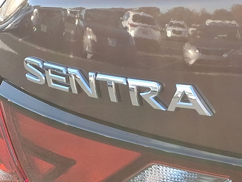 Thumbnail: 2025 Nissan Sentra - 11