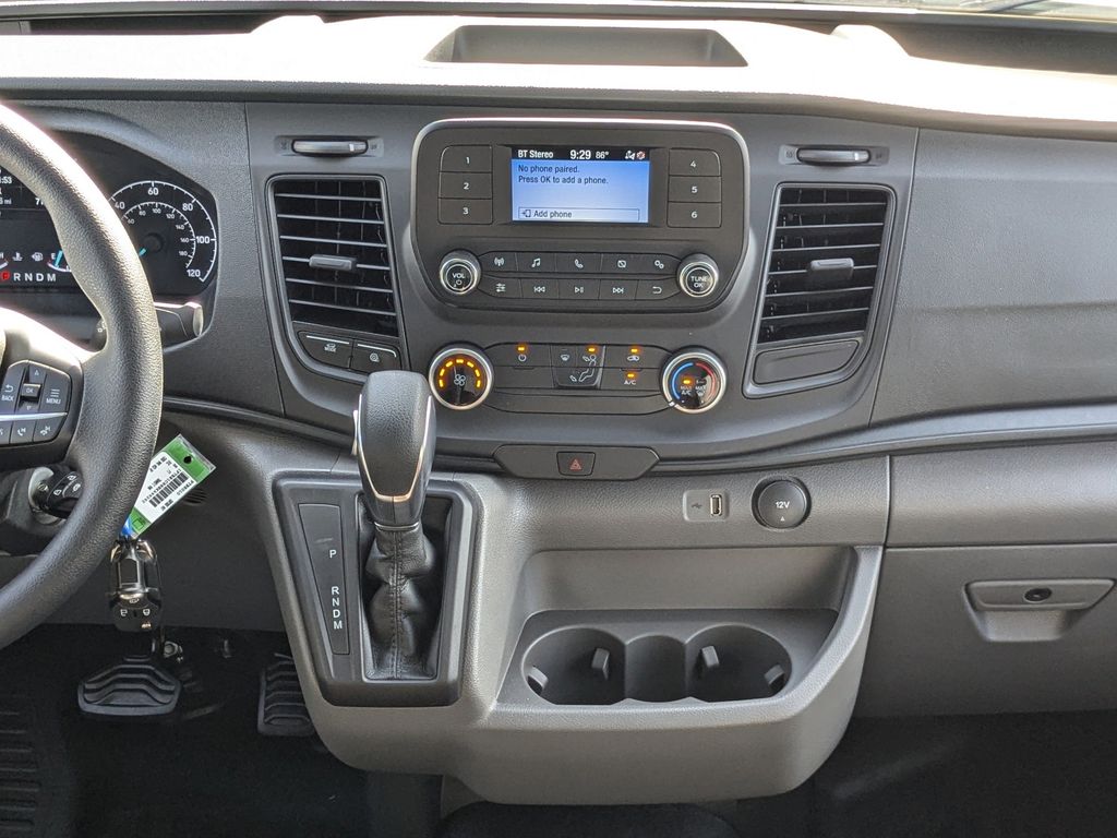 2025 Ford Transit 250
