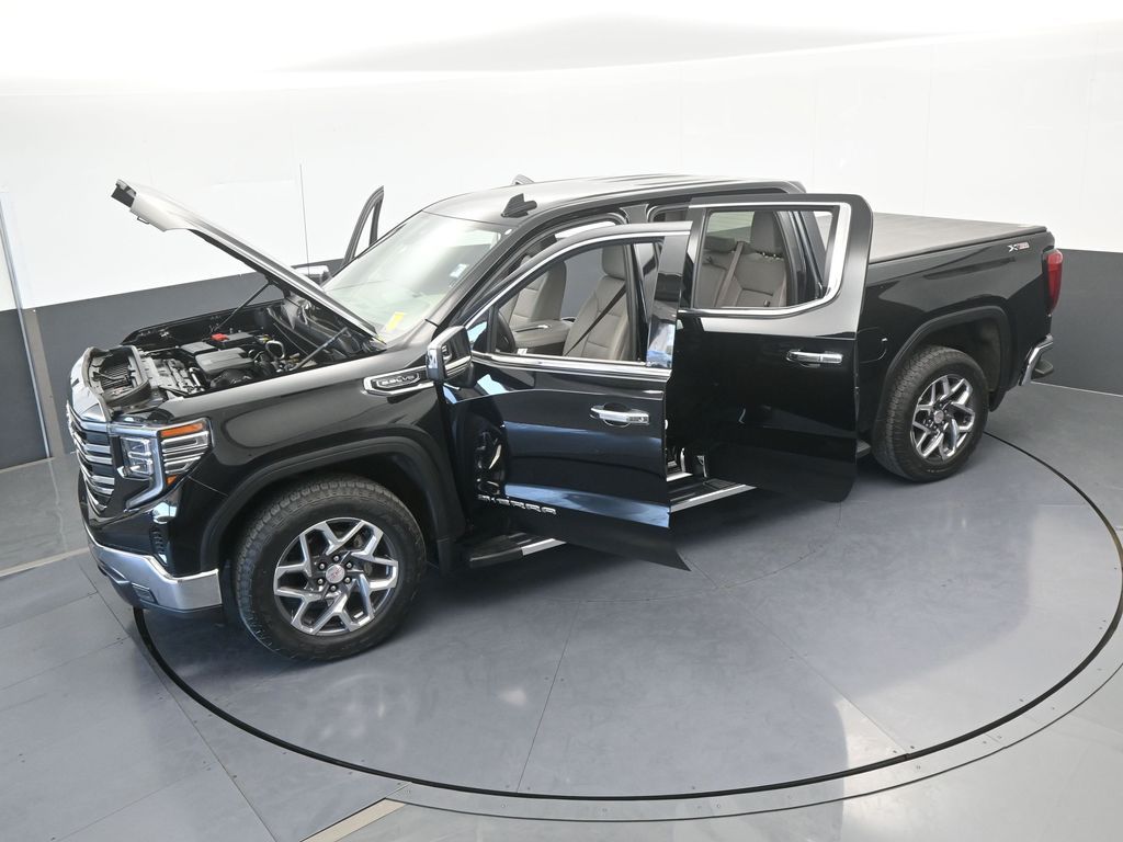 Used 2022 Onyx Black GMC SLT image 68