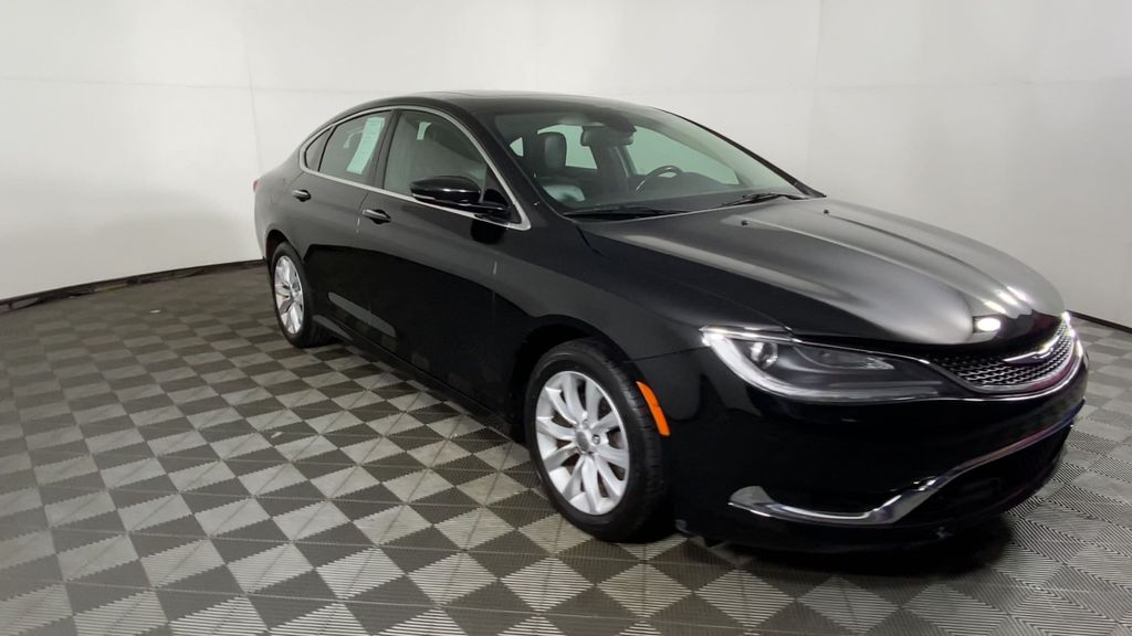 2016 Chrysler 200 C 2