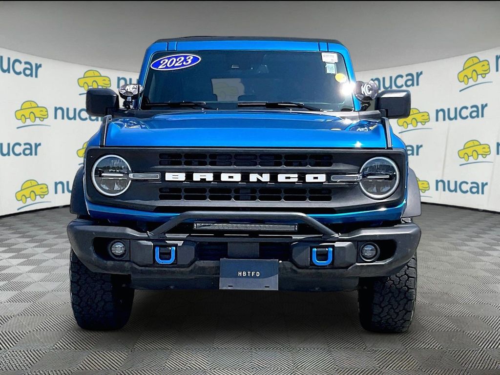 2023 Ford Bronco — photo 2