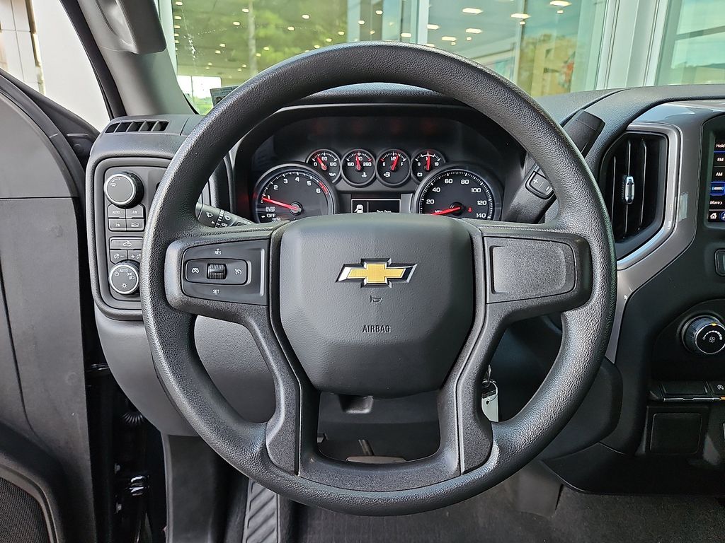 Thumbnail: 2021 Chevrolet Silverado 1500 - 19