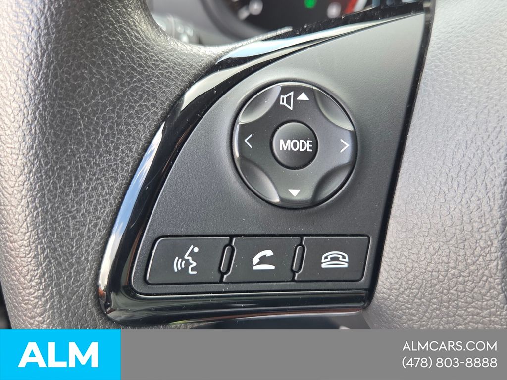 Used 2024 Gray Mitsubishi LE image 28