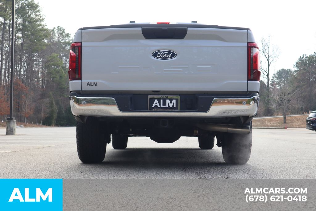 Used 2025 White Ford XLT image 6