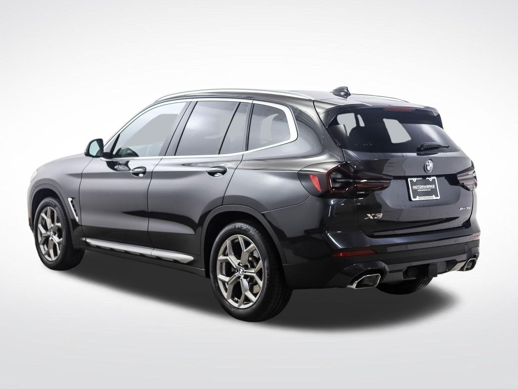 Thumbnail: 2022 BMW X3 - 3