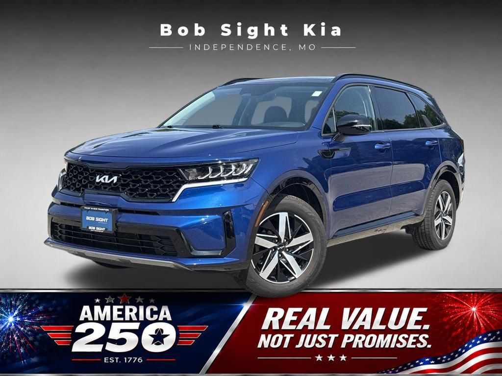 Sapphire Blue 2022 Kia Sorento SUV / Crossover Front-Wheel Drive 8-Speed Automatic