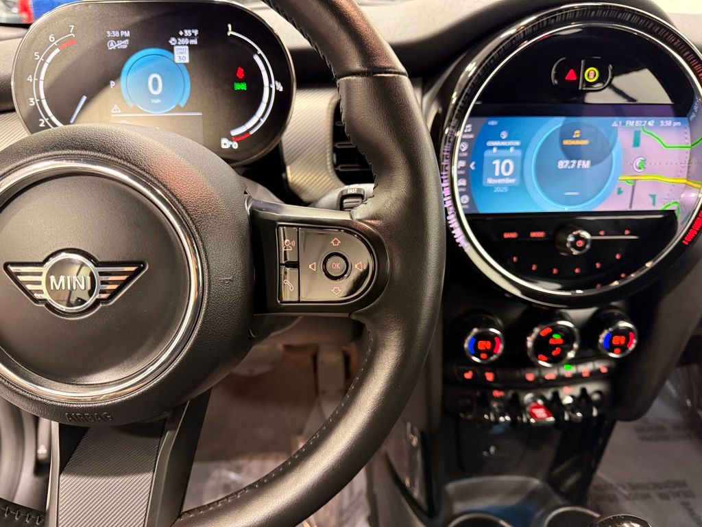 Thumbnail: 2024 MINI Cooper Convertible - 14