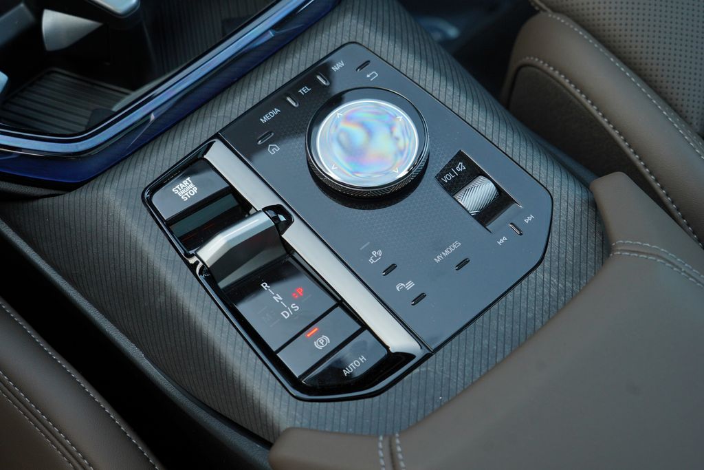 Thumbnail: 2026 BMW X3 - 18