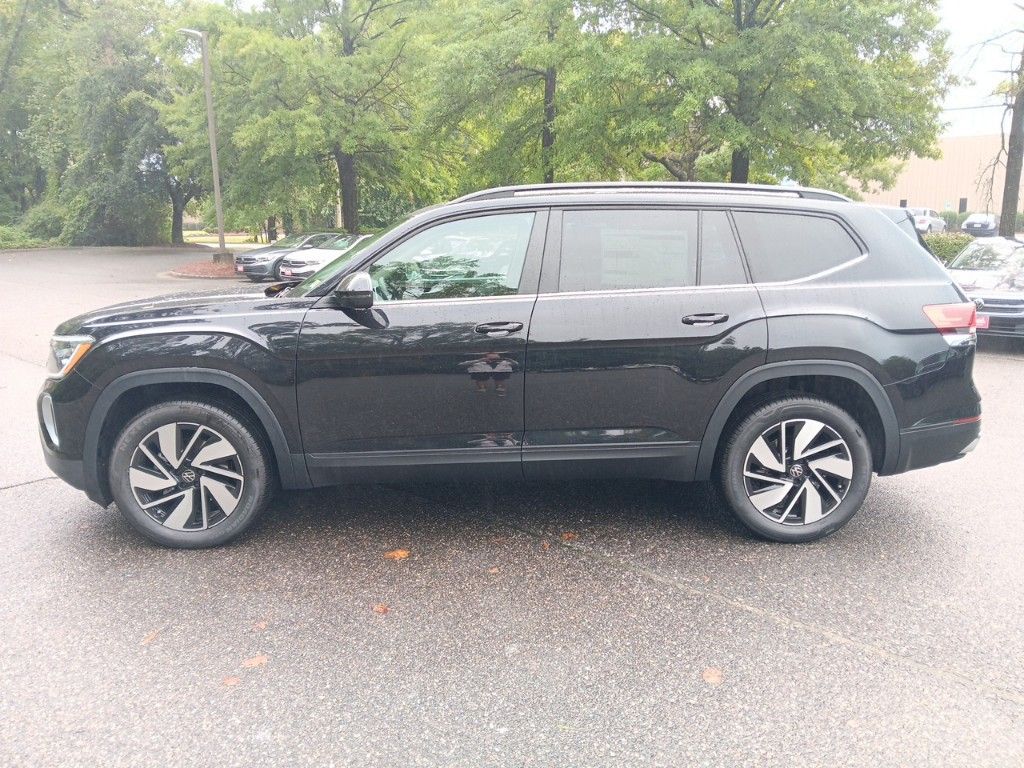 2024 Volkswagen Atlas 2.0T SE w/Technology 2