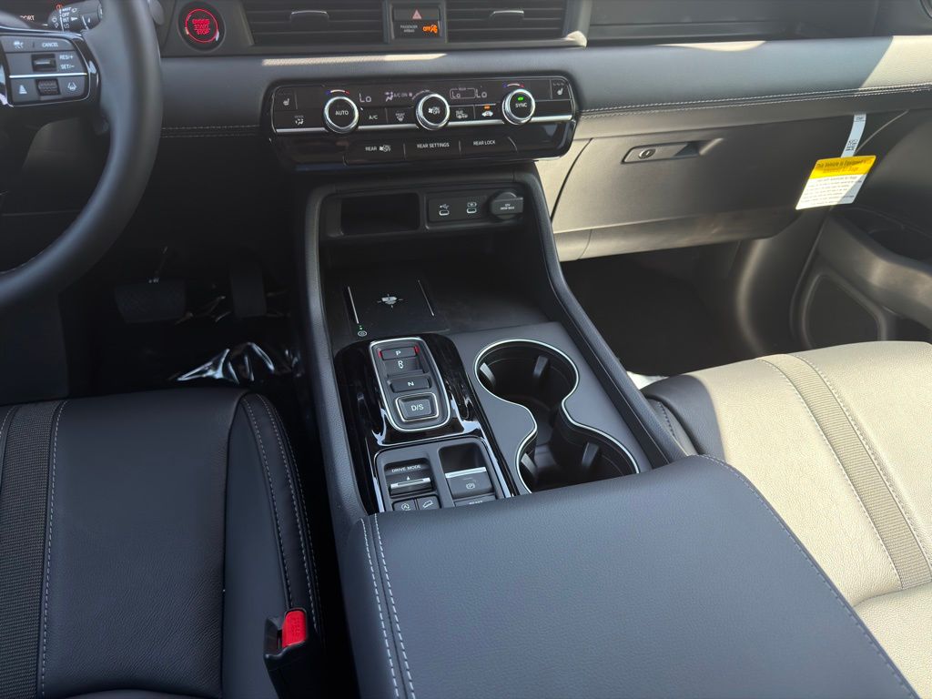 Thumbnail: 2026 Honda Pilot - 15